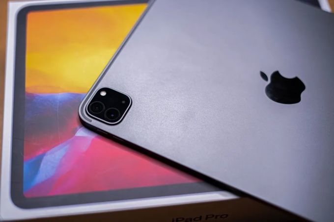 iPad Pro 2020测评 | 配合“妙控键盘”,生产力瞬间拉满?