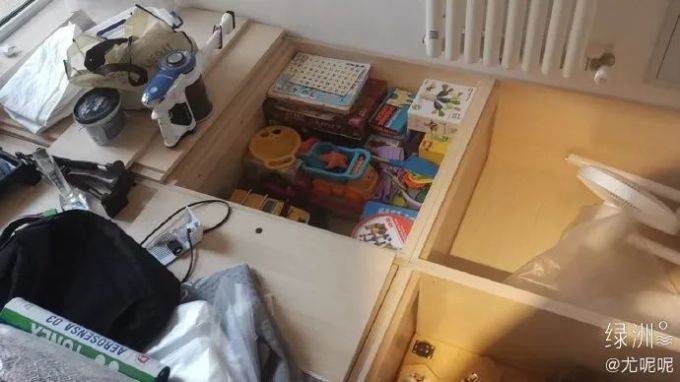 50㎡小家收纳力堪比150㎡大房,隐形门、中岛厨房、储物室应有尽有
