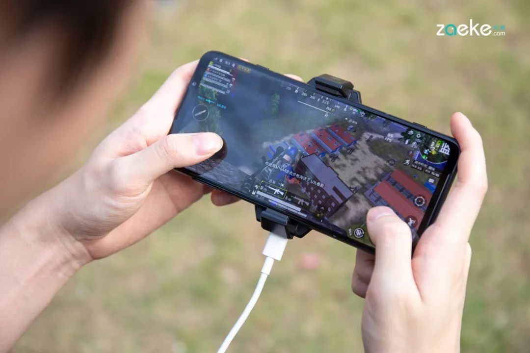 突围迷局的腾讯黑鲨游戏手机 3，已经步入“红利真空期”？