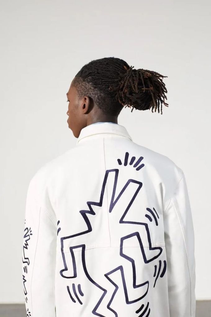 潮闻快食 | DSM x adidas 推出联名 Stan Smith 鞋款,Timberland 发布 2020 春夏系列