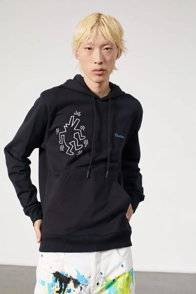 潮闻快食 | DSM x adidas 推出联名 Stan Smith 鞋款,Timberland 发布 2020 春夏系列