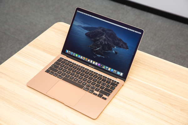 颜值和性能全都要！MacBook Air 2020版开箱评测_普通笔记本_什么值得买