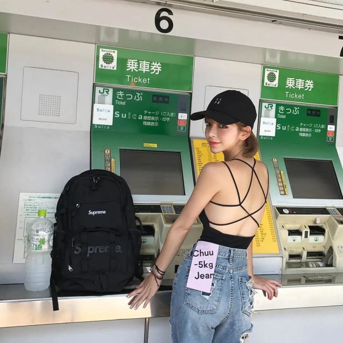 “最佳女友笑容”竟然是渣女招牌笑?不愧是鞋圈宝藏“阿姨”姜泰莉