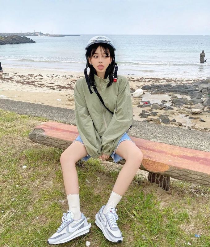 “最佳女友笑容”竟然是渣女招牌笑?不愧是鞋圈宝藏“阿姨”姜泰莉