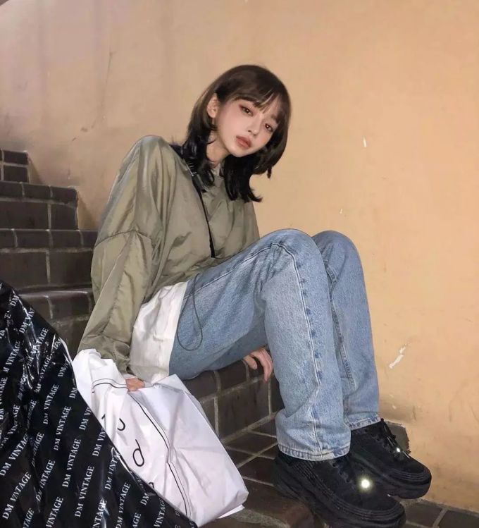 “最佳女友笑容”竟然是渣女招牌笑?不愧是鞋圈宝藏“阿姨”姜泰莉