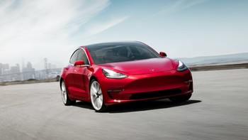 Model 3标准续航版补贴后起售价271550元