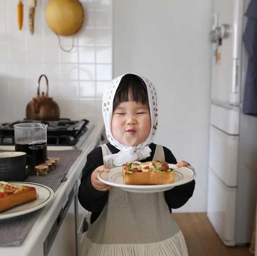 北海道小萌娃の厨房日常​，可爱炸了！