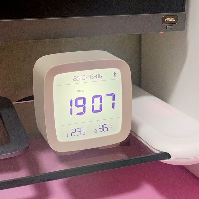 复古又精致的多功能蓝牙小闹钟，桌面必备