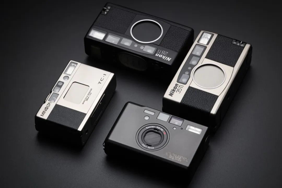 相机LIFE | Minolta TC-1 袖珍胶片相机的顶点