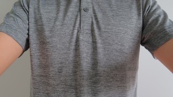 轻体验 篇四：优衣库DRY-EX的T恤太🉑了，居然用了「一体成型」工艺