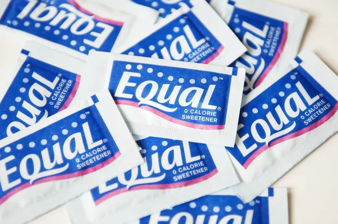 无糖食品让你越吃越胖是真正的热量炸弹