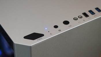 #电脑装机# 篇一：雷匠R-M5机箱测评：双面侧透的铝合金MATX机箱