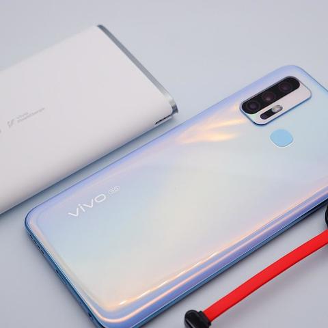 vivo Z6能量套装：让小钢炮随时充满能量