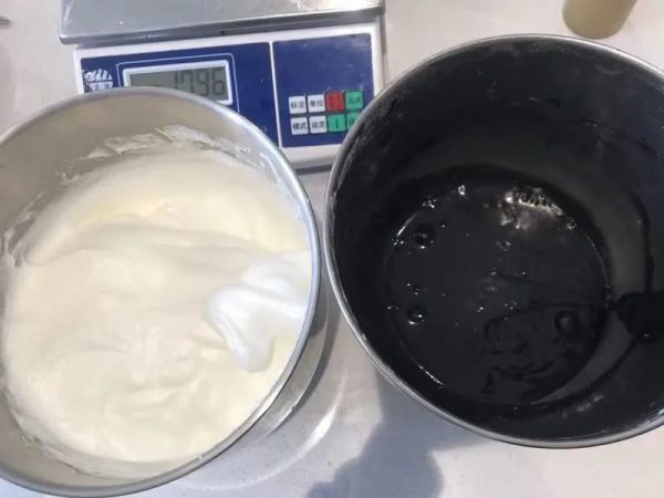 豆泥种也能做蛋糕?竹炭水果蛋糕+拉丝麻薯,连边角料都被抢空!