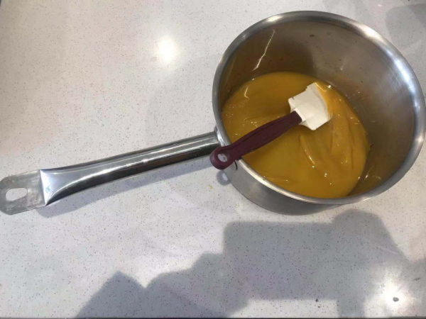 豆泥种也能做蛋糕?竹炭水果蛋糕+拉丝麻薯,连边角料都被抢空!