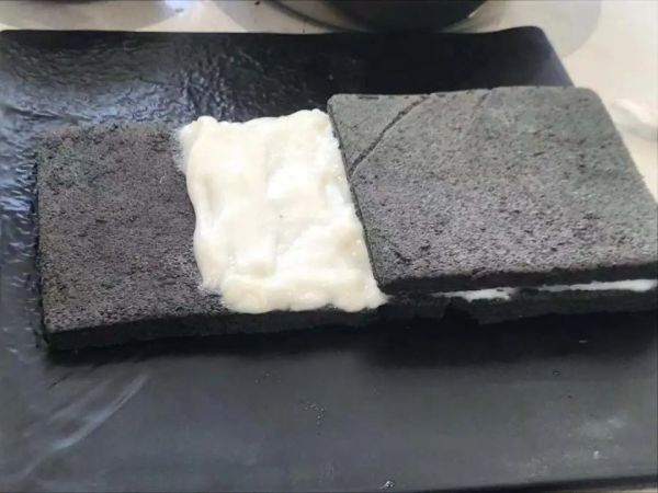 豆泥种也能做蛋糕?竹炭水果蛋糕+拉丝麻薯,连边角料都被抢空!