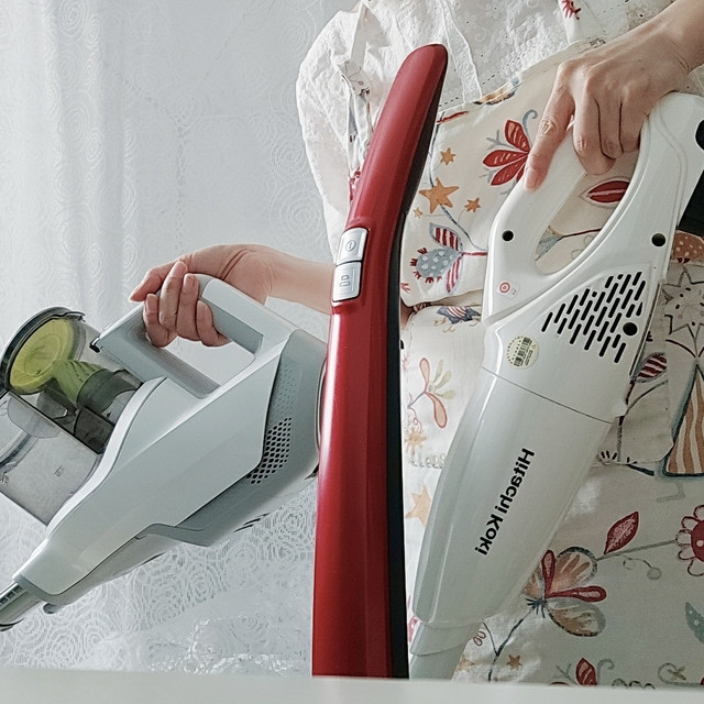 手持无线吸尘器哪一种比较好用？