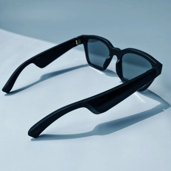 要墨镜?要耳机?Bose Frames Alto智能音频眼镜帮你解决难题!