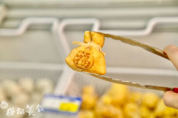 蜀大侠开火锅便利店了,菜品1块9起卖!