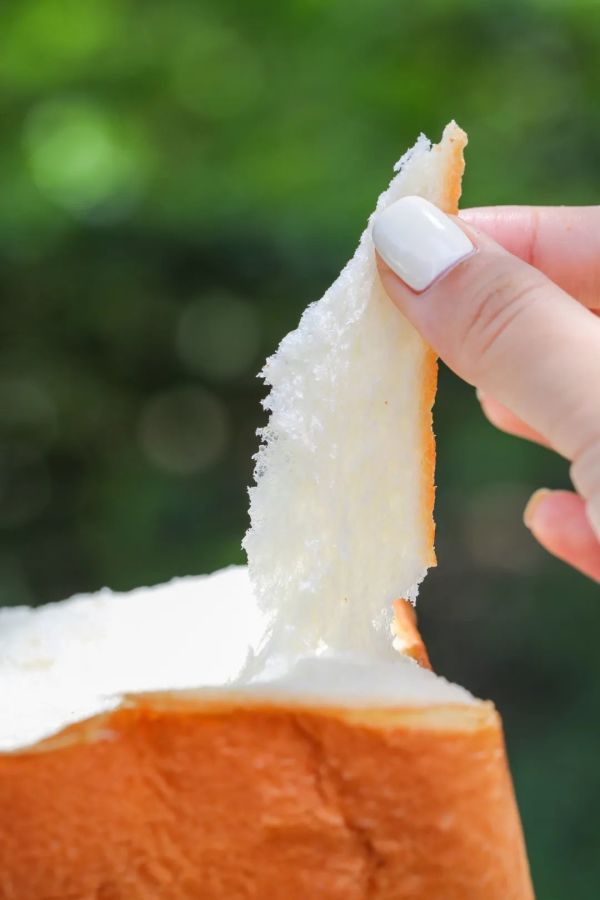不加一滴水!居然能像棉花糖般绵软!这样的吐司你吃过吗?