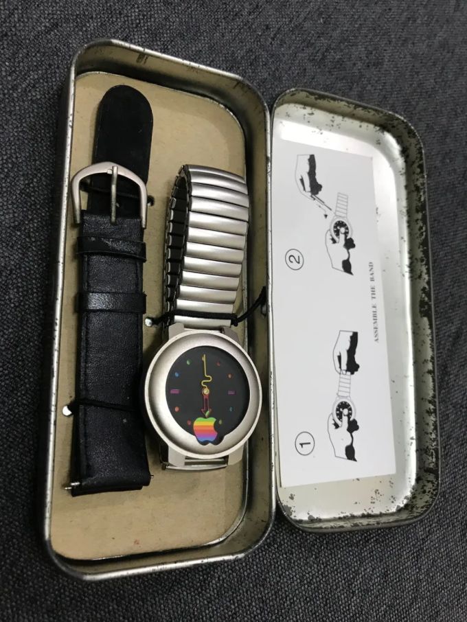 坎爷最近戴的手表品牌竟是苹果手表的「前身」?