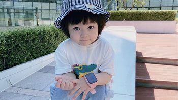 儿童节礼物 篇一：儿童节给侄女买的米兔儿童学习手表4 