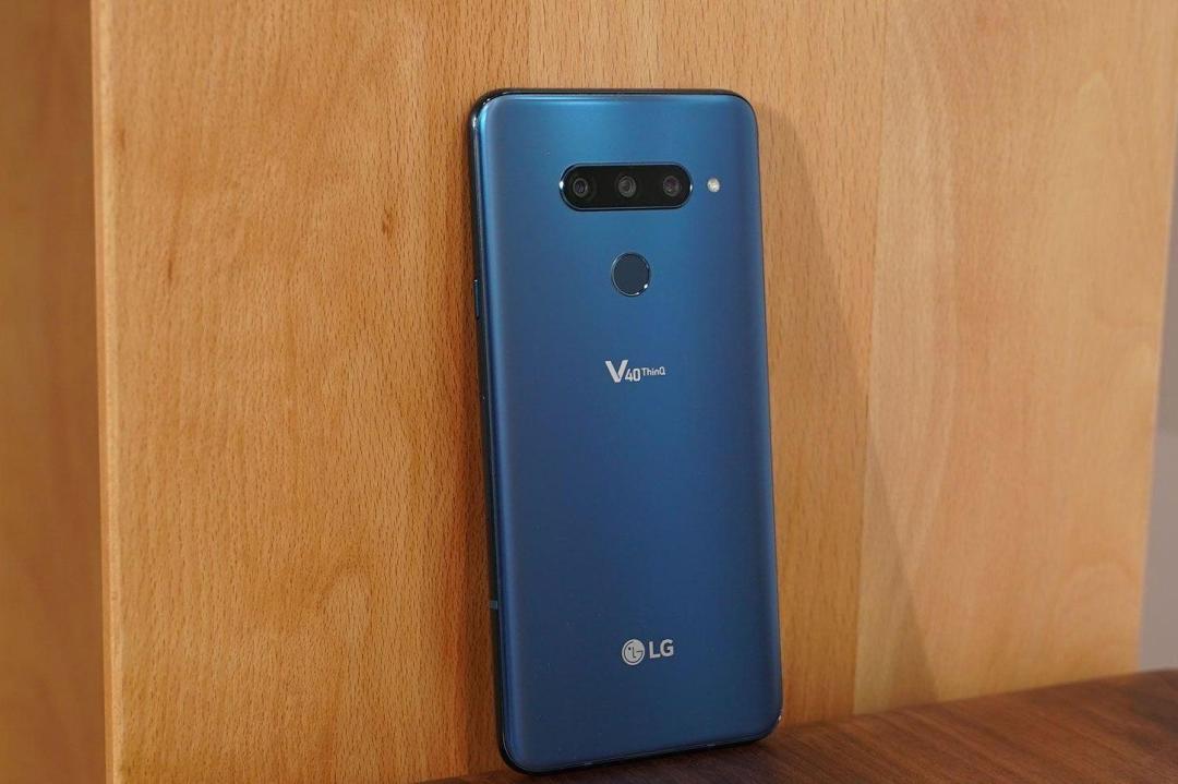 给长辈买一台1000元以内的智能机有哪些选择？