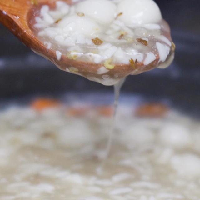 似爱情一样，让人上头的酒酿圆子，回味里带着甘甜