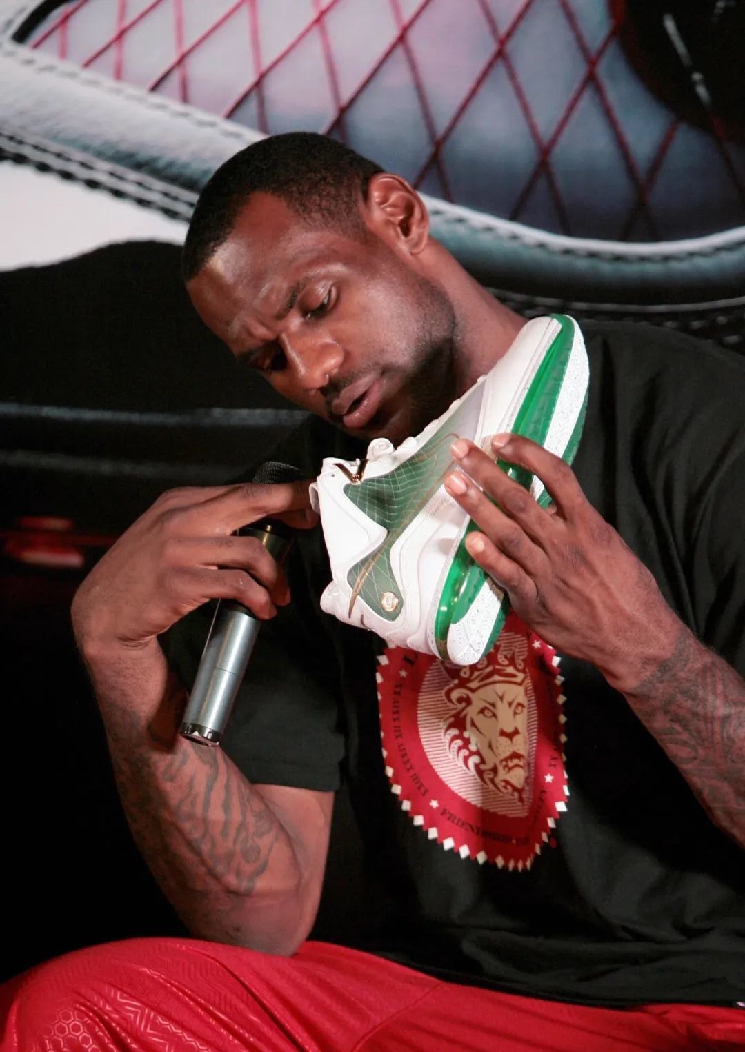 LBJ17 & LBJ7:回到未来,展望过去