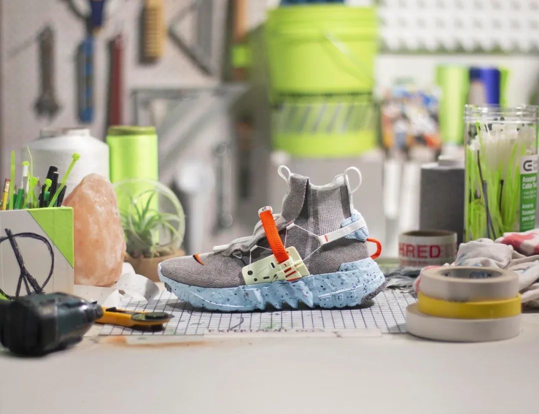 潮闻快食 | adidas Originals骄傲月系列发布；MMJ x Havaianas联名拖鞋释出！