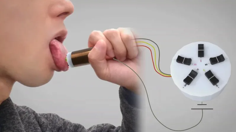 这个装置可以让你在“舔屏”时真的舔出味道
