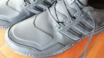 阿迪达斯 ultraboost leather 皮面跑步鞋感受及舒适度调整