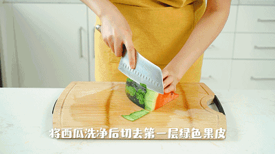 吃完西瓜别扔皮!简单炒炒,又是一道下饭菜!