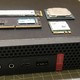  1L迷你主机吃苹果 - ThinkCentre M720q　