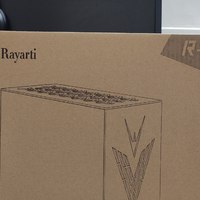 雷匠R-i7开箱，优秀的空间管理，炫酷的外观设计