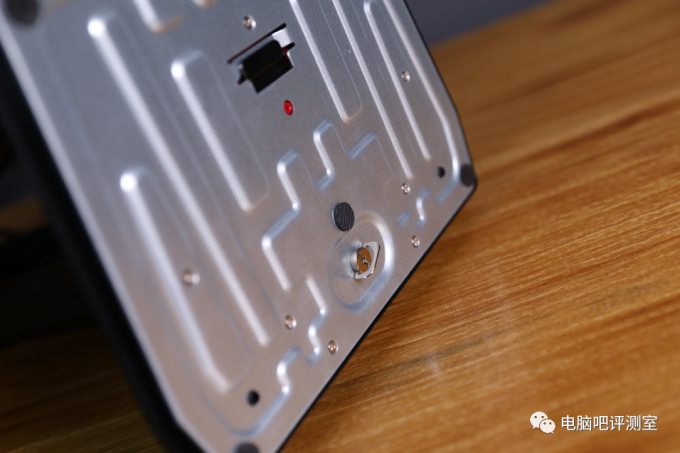 【高刷电竞风】华硕TUF VG249Q 23.8寸上手体验