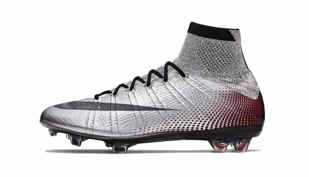 回顾：Nike Mercurial CR7个人专属足球鞋