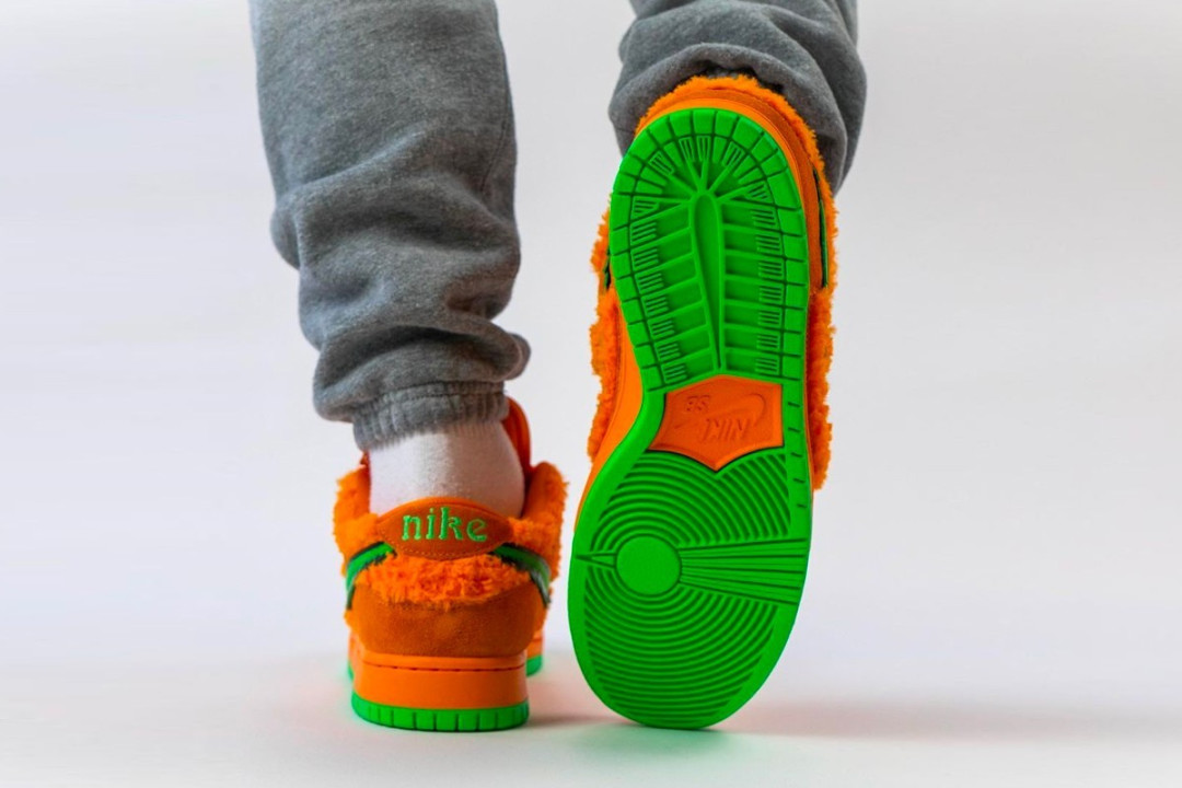 最知名的小熊形象之一什么来历？年度级NIKE SB DUNK | 深度街潮