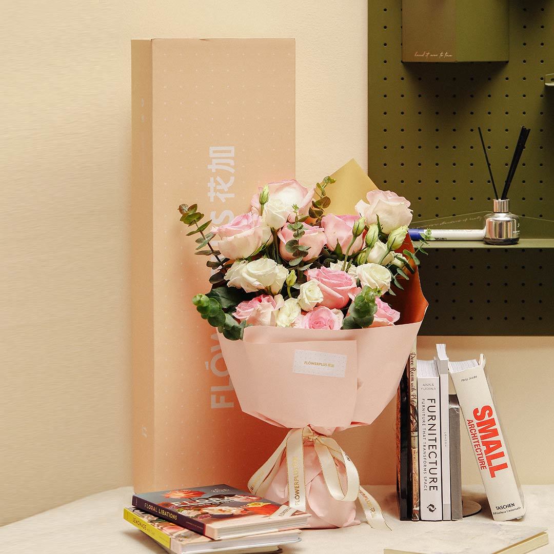 小米有品上新花加主题鲜花礼盒：送她 桃露（粉玫瑰主题花）必须拥有姓名！
