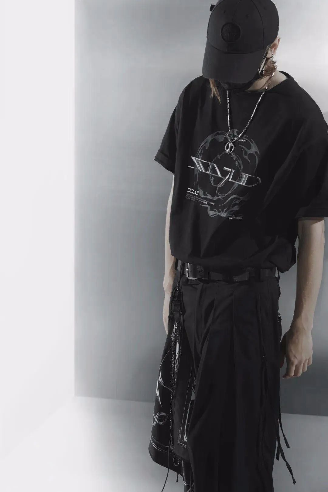 潮闻快食 | Dior x AJ1 开始接受抽签登记；KITH 2020 夏季系列 LOOKBOOK 释出