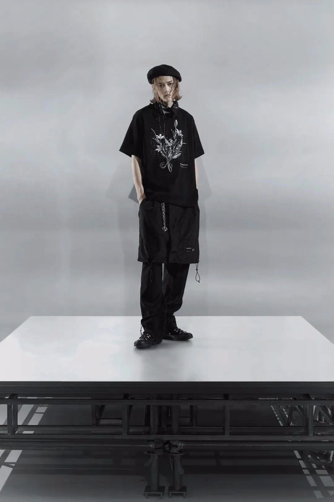 潮闻快食 | Dior x AJ1 开始接受抽签登记；KITH 2020 夏季系列 LOOKBOOK 释出