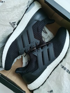 第一回入手阿迪ultraboost跑鞋