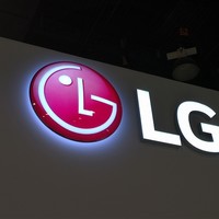OLED电视加速普及！LG广州OLED面板工厂正式量产