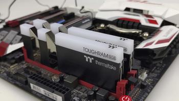 黑苹果也玩高频RGB内存条——曜越TT Toughram RGB 3600开箱简测