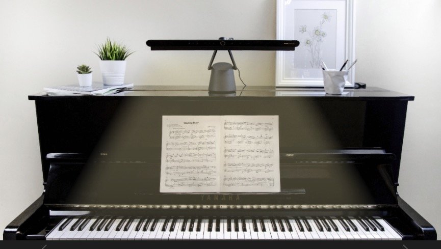 明基智能钢琴灯：120cm宽广照明 键谱3D光型 照亮88根琴键