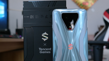 腾讯黑鲨游戏手机3S开箱评测！游戏功能再加强升级三星120Hz屏幕