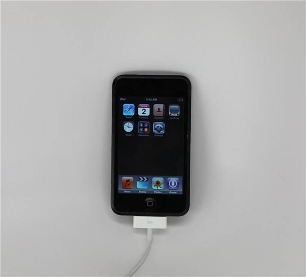 苹果第一代iPod touch原型机曝光：最初版iOS界面让人无限回忆