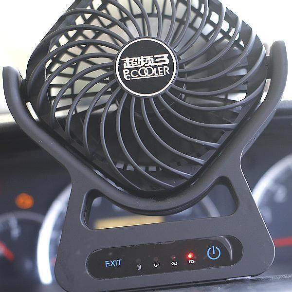 强劲风力驱散暑热，超频三USB便携风扇