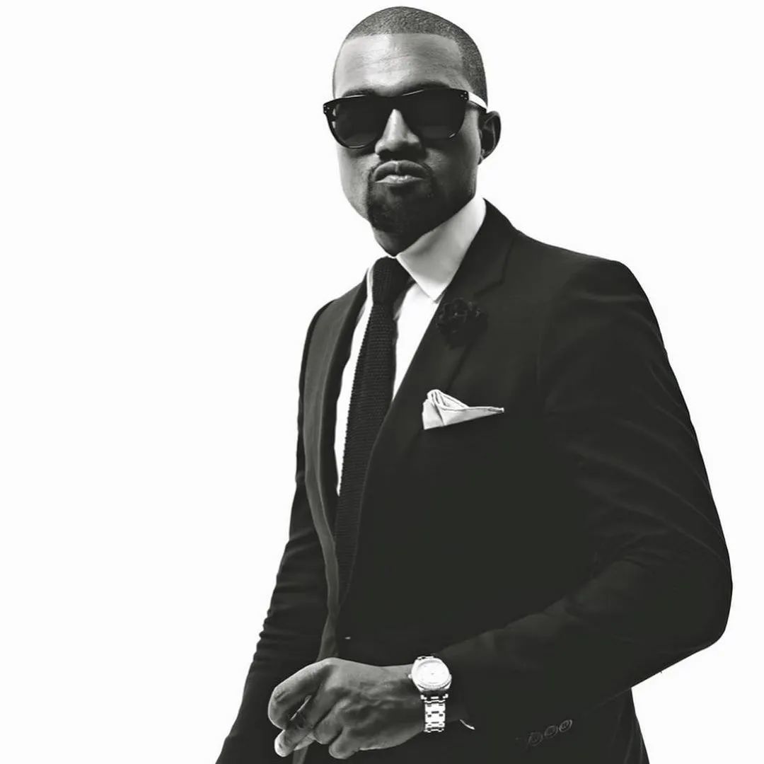  Kanye高强度整活，Yeezy x 罗斯还有更多鞋款曝光！
