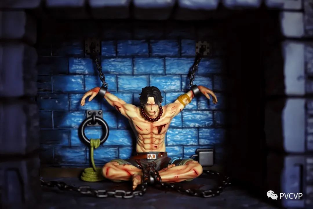 赏色丨定格顶上战争前夕火拳艾斯在监狱里的最后时刻